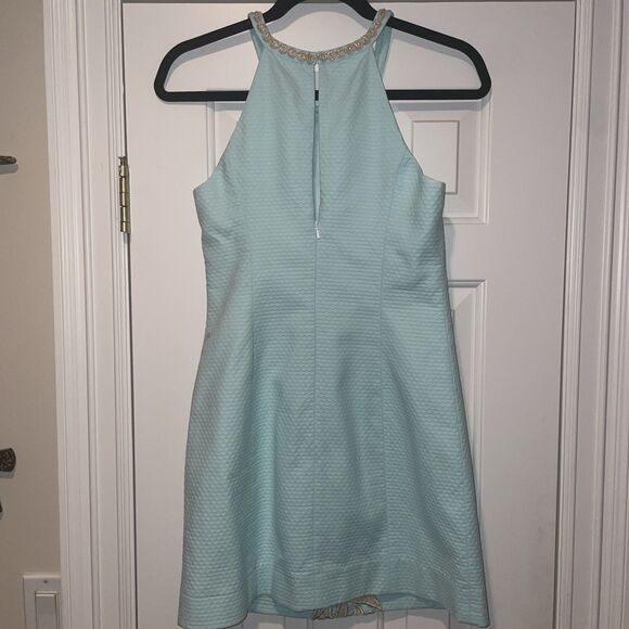 Lilly Pulitzer Pearl Sheath Dress In Whisper Blue Size 4 - Picture 3 of 9